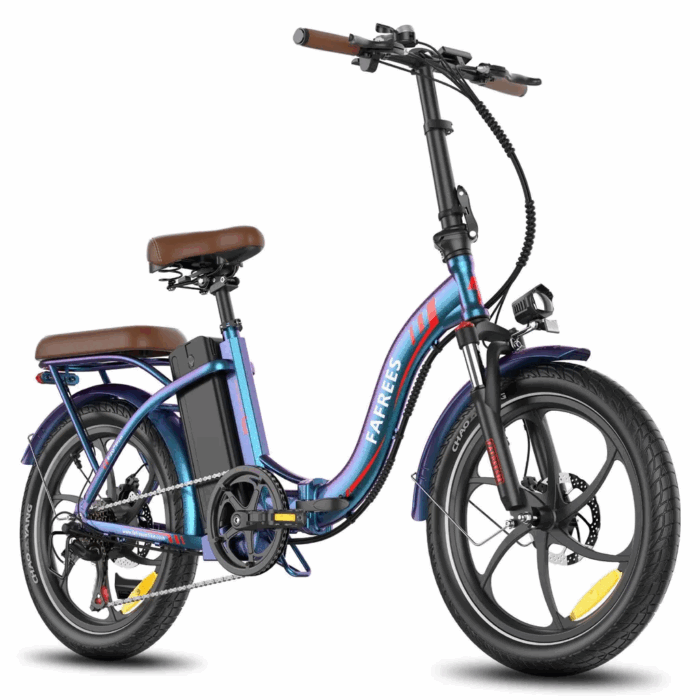 Wichtigste Infos auf einen Blick 🚀 Dein F20+ Pro ist ein echtes Platzwunder! Dank des **schnell faltbaren Rahmens** kannst du es super einfach verstauen und transportieren – ideal für Pendler und kleine Wohnungen. 🔋💨 Erlebe müheloses Fahren mit dem **kraftvollen 250W Motor** und genieße eine beeindruckende Reichweite von **bis zu 200 km** pro Ladung dank der verbesserten **22,5Ah Batterie**! 🏞️🚴‍♀️ Egal ob Stadt, Waldwege oder Strand – die **pannensicheren 20 Zoll Fat Tyres** und die **stoßdämpfende Federgabel** machen dein E-Bike zum vielseitigen Allrounder für komfortable Fahrten auf jedem Untergrund. 🚦🛑 Fahre immer sicher und entspannt, denn dein F20+ Pro ist **voll straßenverkehrstauglich** mit LED-Lichtern und Reflektoren und bietet dir dank der **präzisen Scheibenbremsen** maximale Sicherheit. ✨🎨 Hebe dich ab mit dem einzigartigen Look! Die **innovative Farbwechsel-Lackierung** lässt dein E-Bike je nach Winkel und Licht zwischen Grün, Lila und Blau changieren – ein echter Hingucker! – Bild 1